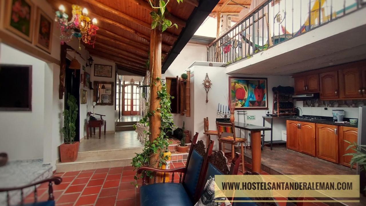 Santander Aleman Hostel San Gil Exterior photo