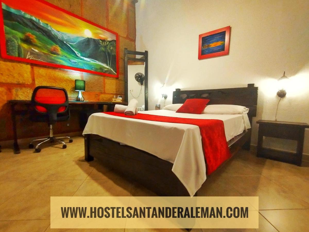 Santander Aleman Hostel San Gil Exterior photo